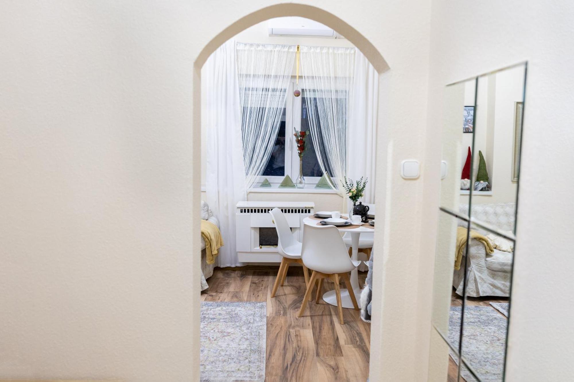 Sunhill Apartment Next To The Buda Castle Budapest Luaran gambar